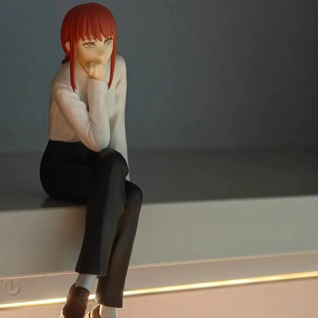 Chainsaw Man - Makima Seated Figure
